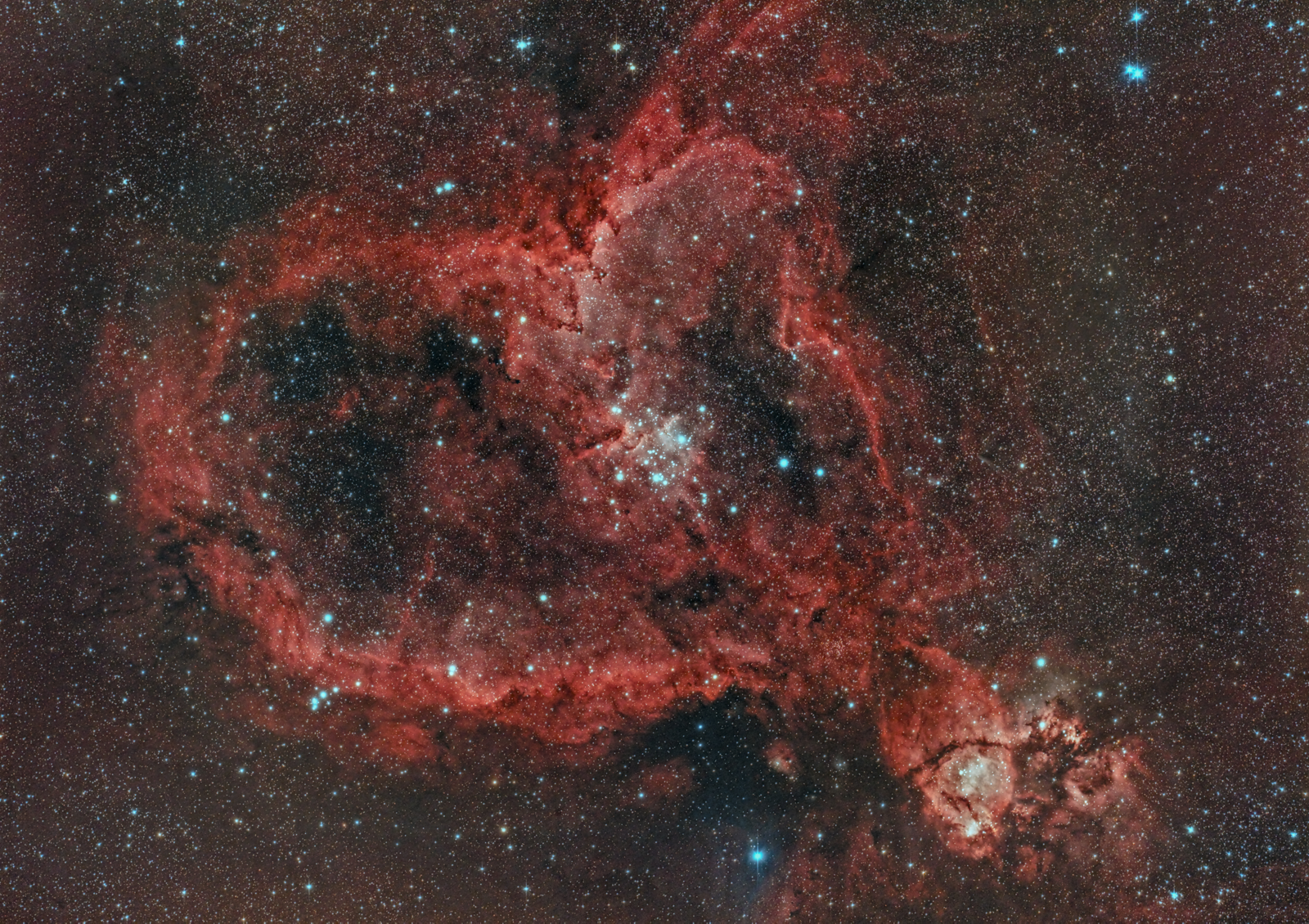 IC1805_barevny_1600_1200