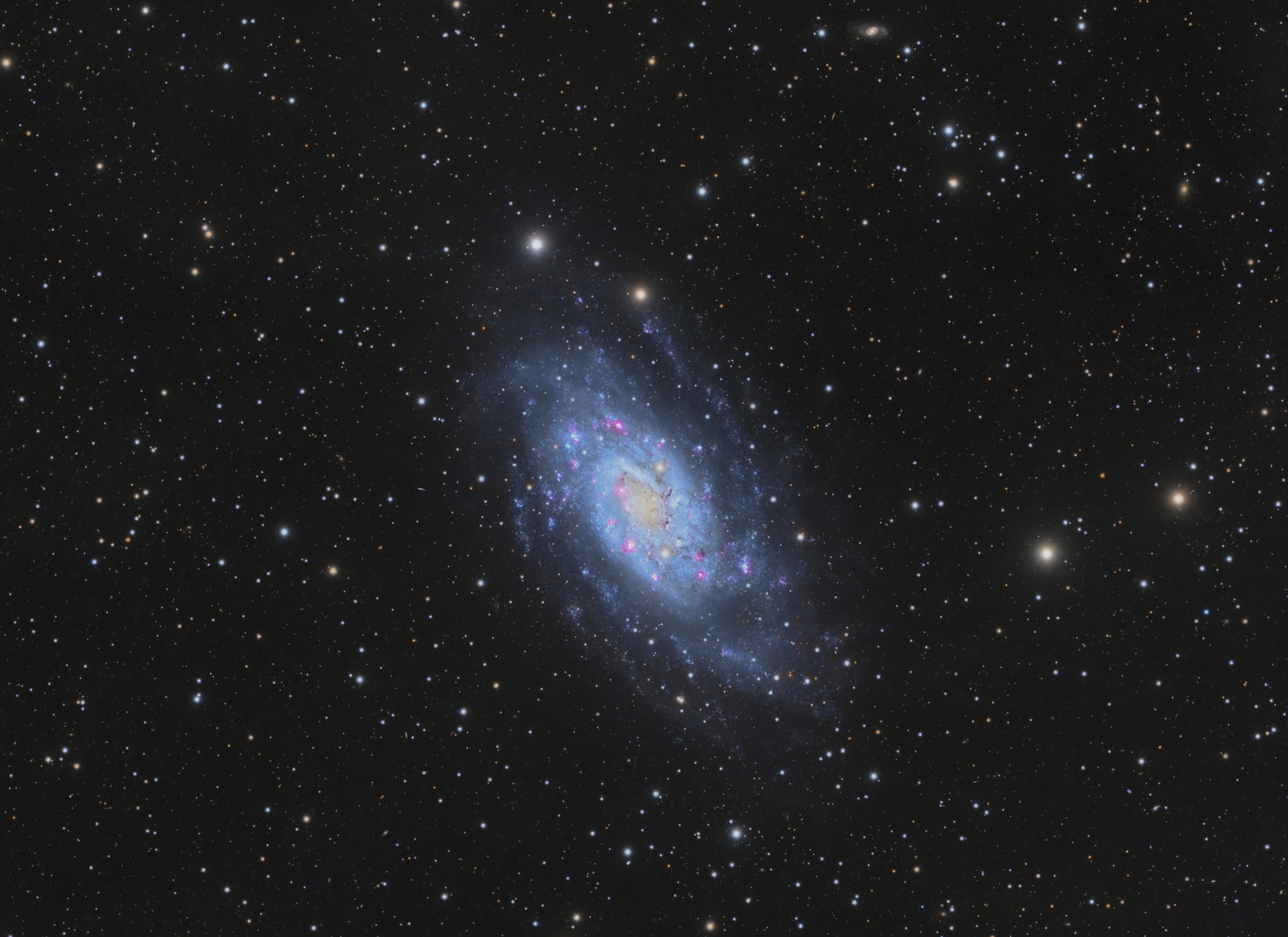 ngc2403-3-vyrez