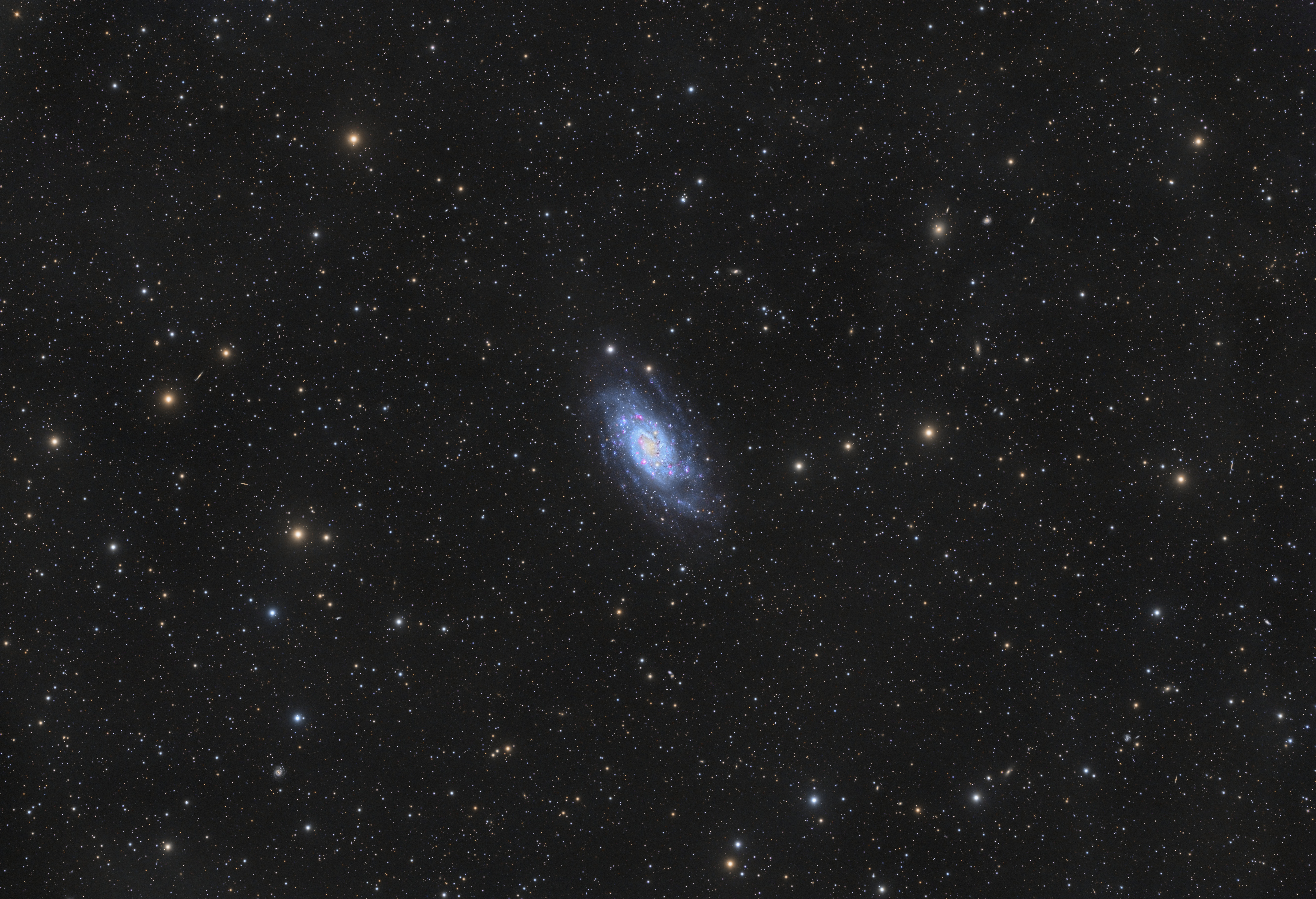 ngc2403-3