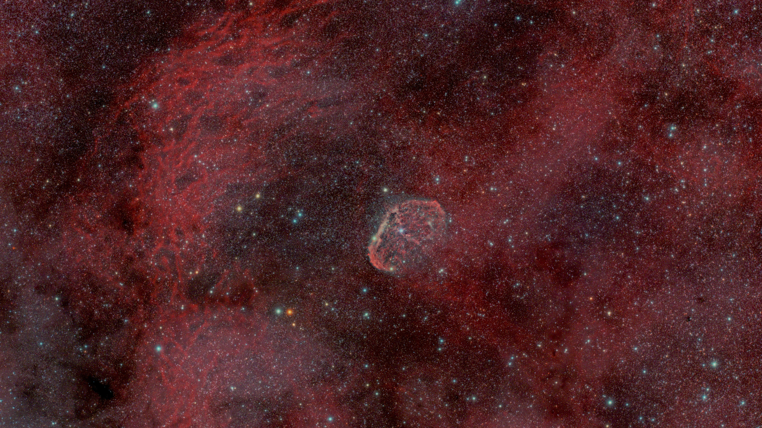ngc6888-2560x1440